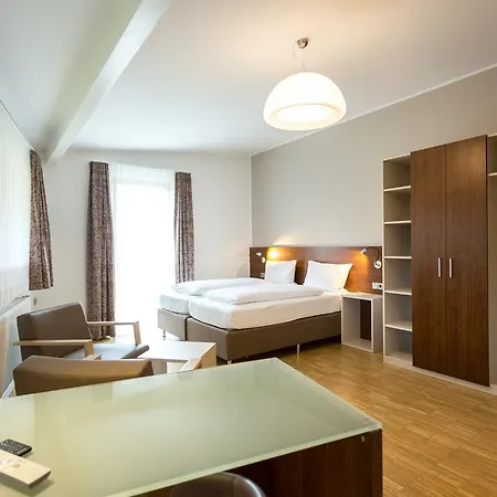 Seehoernle Bio & 3* Gaienhofen (Baden-Wurttemberg)